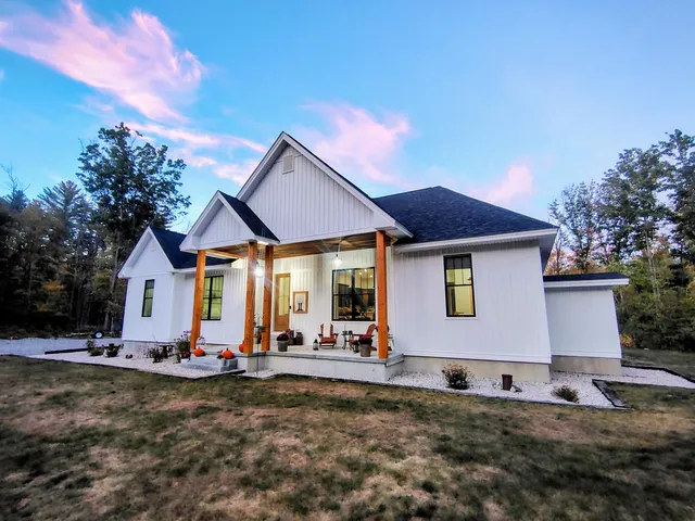 $1,200,000 | 96 Ledgewood Lane, Brownfield, ME 04010