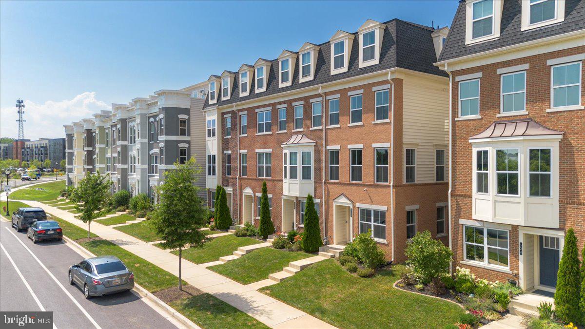 521 East 7th Street Frederick, MD 21701 - Photo 2 of 44 Welcome Home!