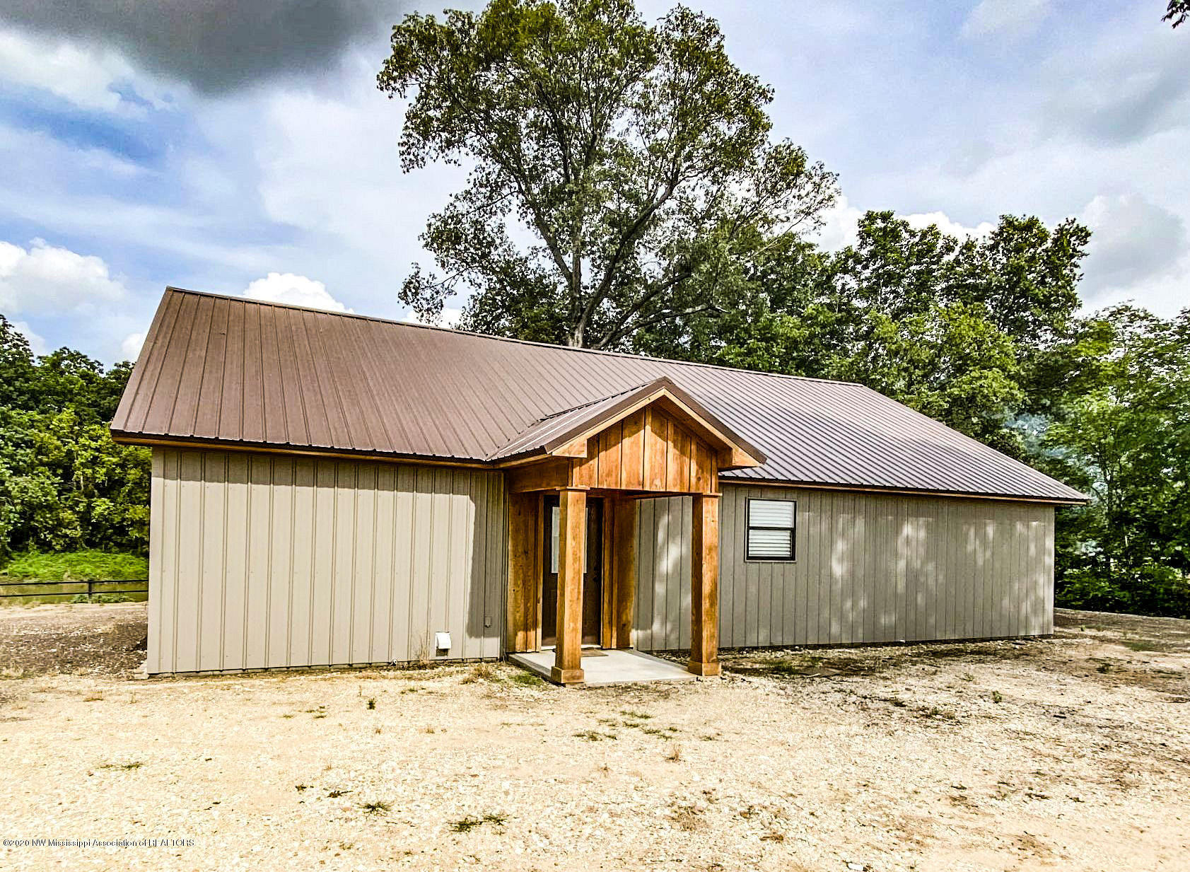 1348 Island Lake Road Lambert, MS 38643 - Photo 13 of 60 cwcabin23