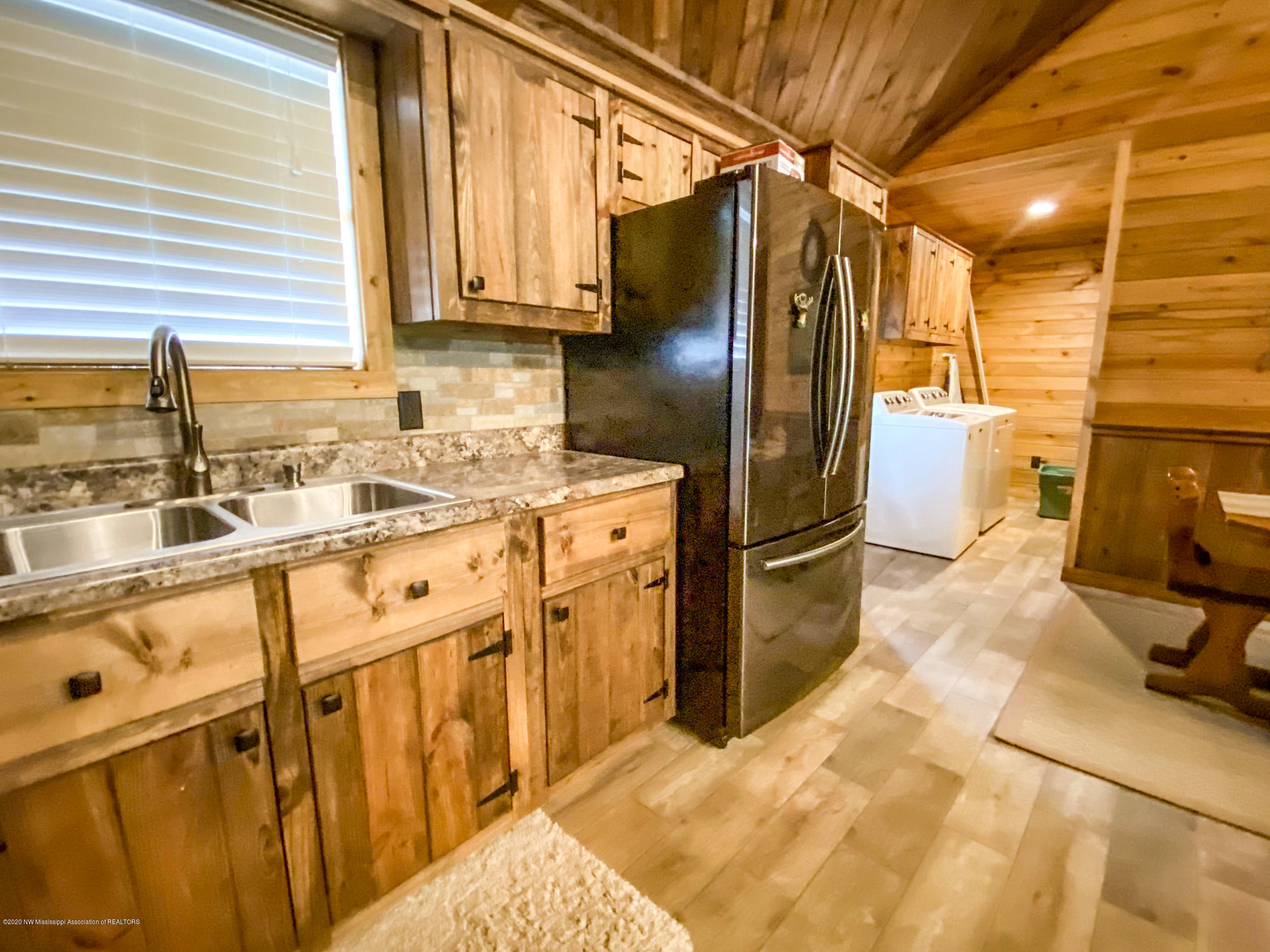 1348 Island Lake Road Lambert, MS 38643 - Photo 29 of 60 cwcabin40