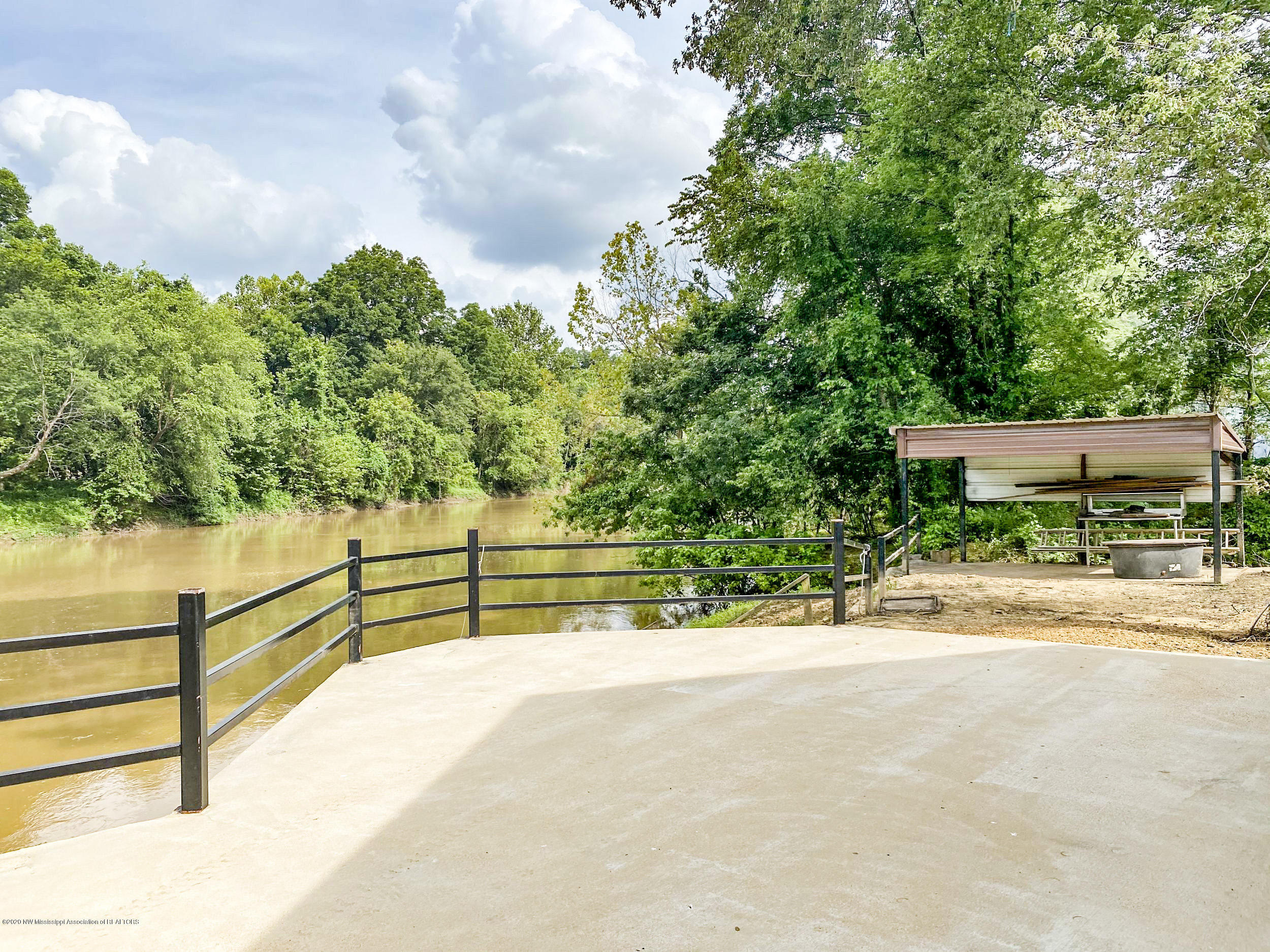 1348 Island Lake Road Lambert, MS 38643 - Photo 10 of 60 cwcabin14