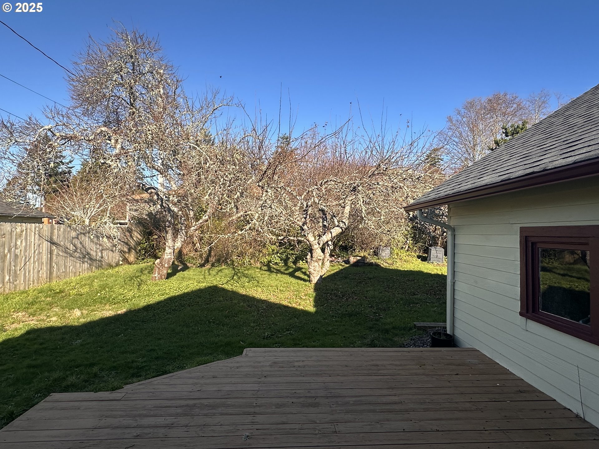 1335 7th Street Florence, OR 97439 - Photo 23 of 39 a view of outdoor space and yard