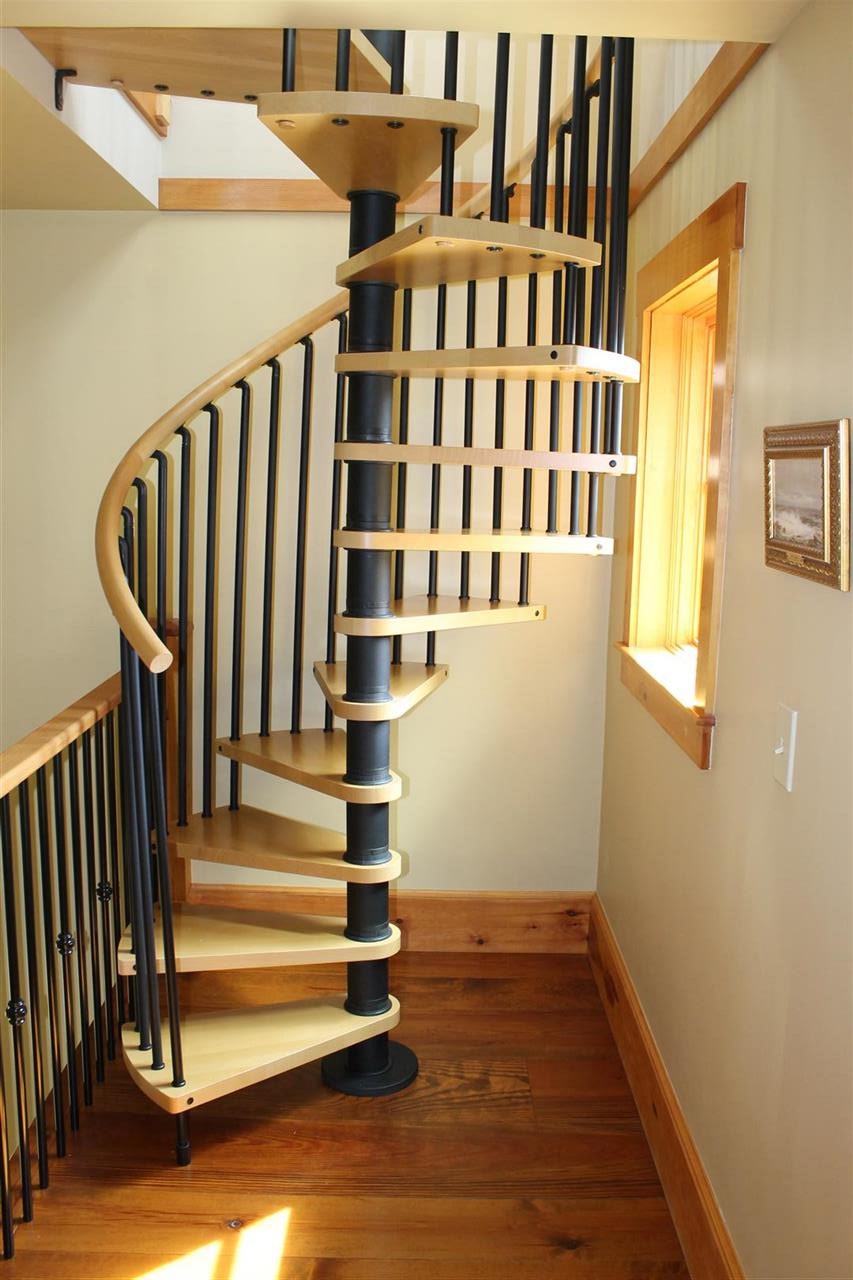 9 Drake's Brook Road, Unit 9 Waterville Valley, NH 03215 - Photo 22 of 37