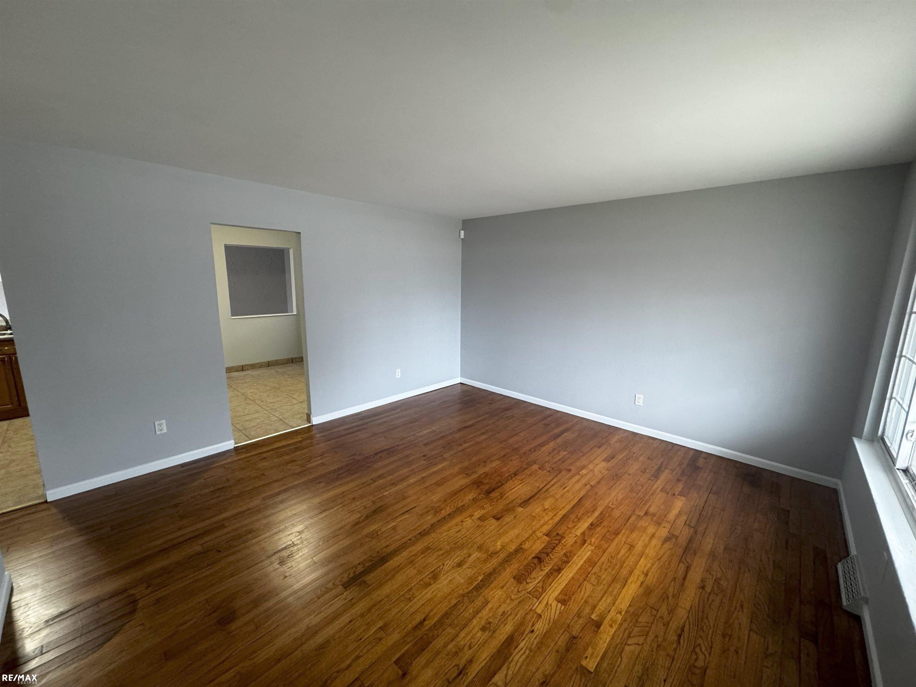 25808 Ryan Road Warren, MI 48091 - Photo 7 of 15 50195294-21D960D0-3B58-4654-A868-682B84838B9D.JPG