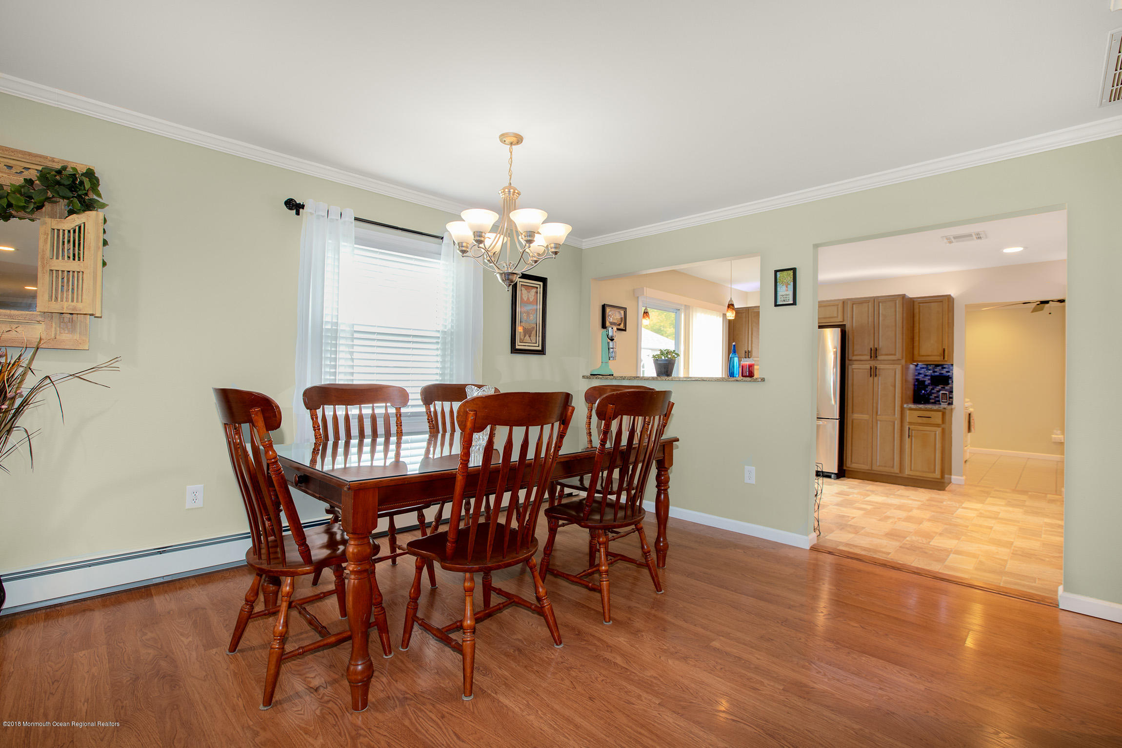 449 Lloyd Road Aberdeen, NJ 07747 - Photo 5 of 27 04