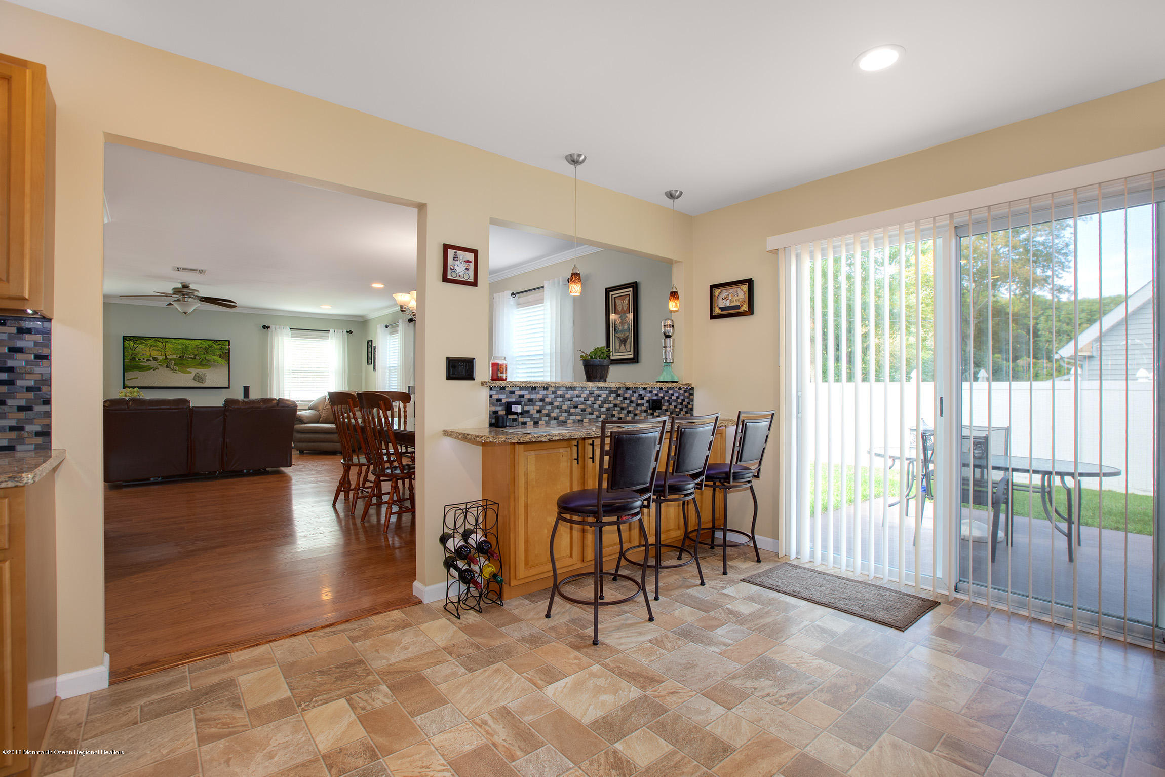 449 Lloyd Road Aberdeen, NJ 07747 - Photo 9 of 27 17