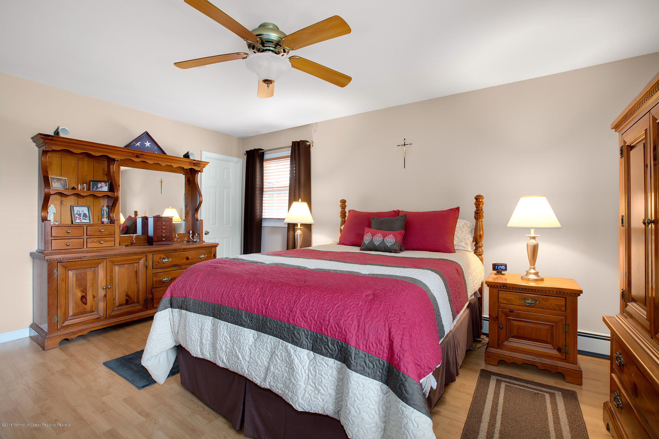 449 Lloyd Road Aberdeen, NJ 07747 - Photo 10 of 27 11