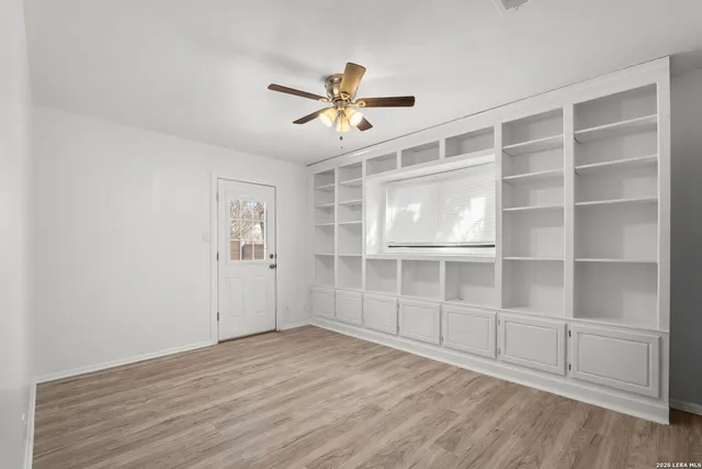 $1,875 | 335 Madrid Drive, Universal City, TX 78148