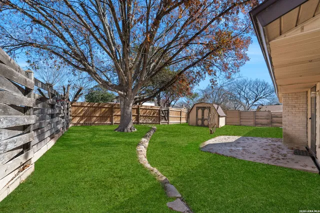 $1,875 | 335 Madrid Drive, Universal City, TX 78148