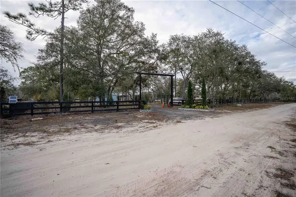 $850,000 | 7670 Northeast 97th Court, Bronson, FL 32621