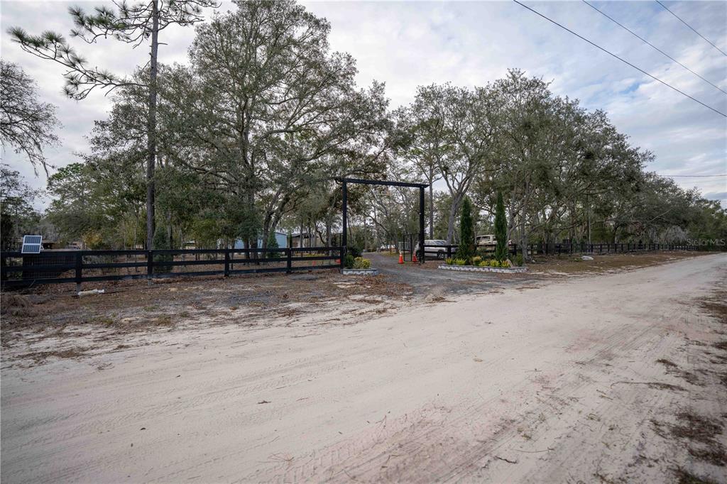 7670 Northeast 97th Court Bronson, FL 32621 - Photo 56 of 58 a view of outdoor space with yard