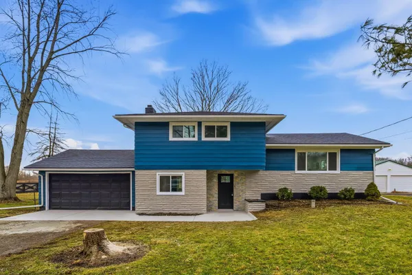 $325,000 | 3161 Smeltzer Road, Marion, OH 43302