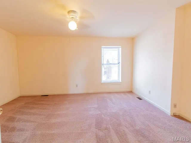 $449,900 | 915 Ann Avenue, St. Louis, MO 63104