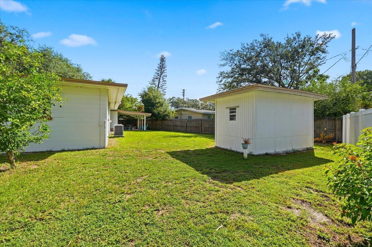 1408 New Jersey Road Lakeland, FL 33803 - Photo 51 of 58 54-Storage