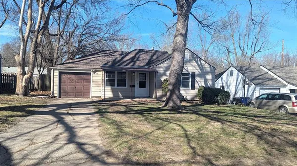 $155,000 | 11108 East 57 Street, Raytown, MO 64133