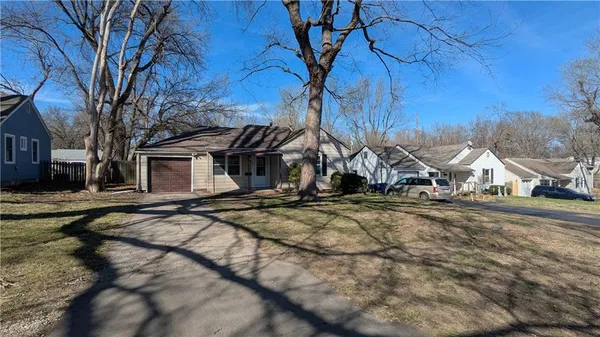$155,000 | 11108 East 57 Street, Raytown, MO 64133