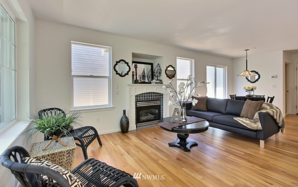1432 Rooklidge Street DuPont, WA 98327 - Photo 3 of 14 Gallery Image 3