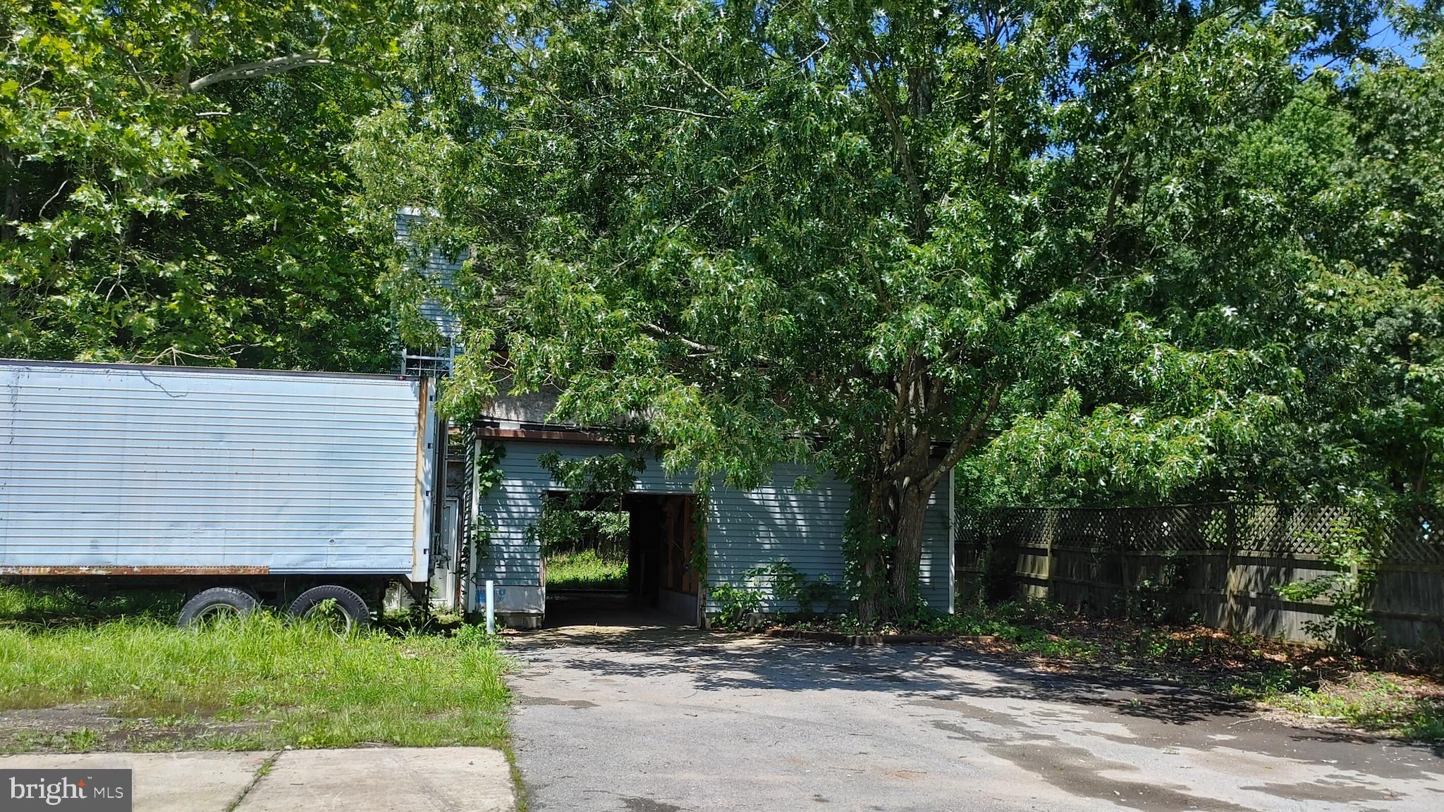 6070 Shady Side Road Shady Side, MD 20764 - Photo 31 of 39