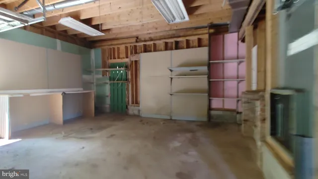 a view of a storage & utility room