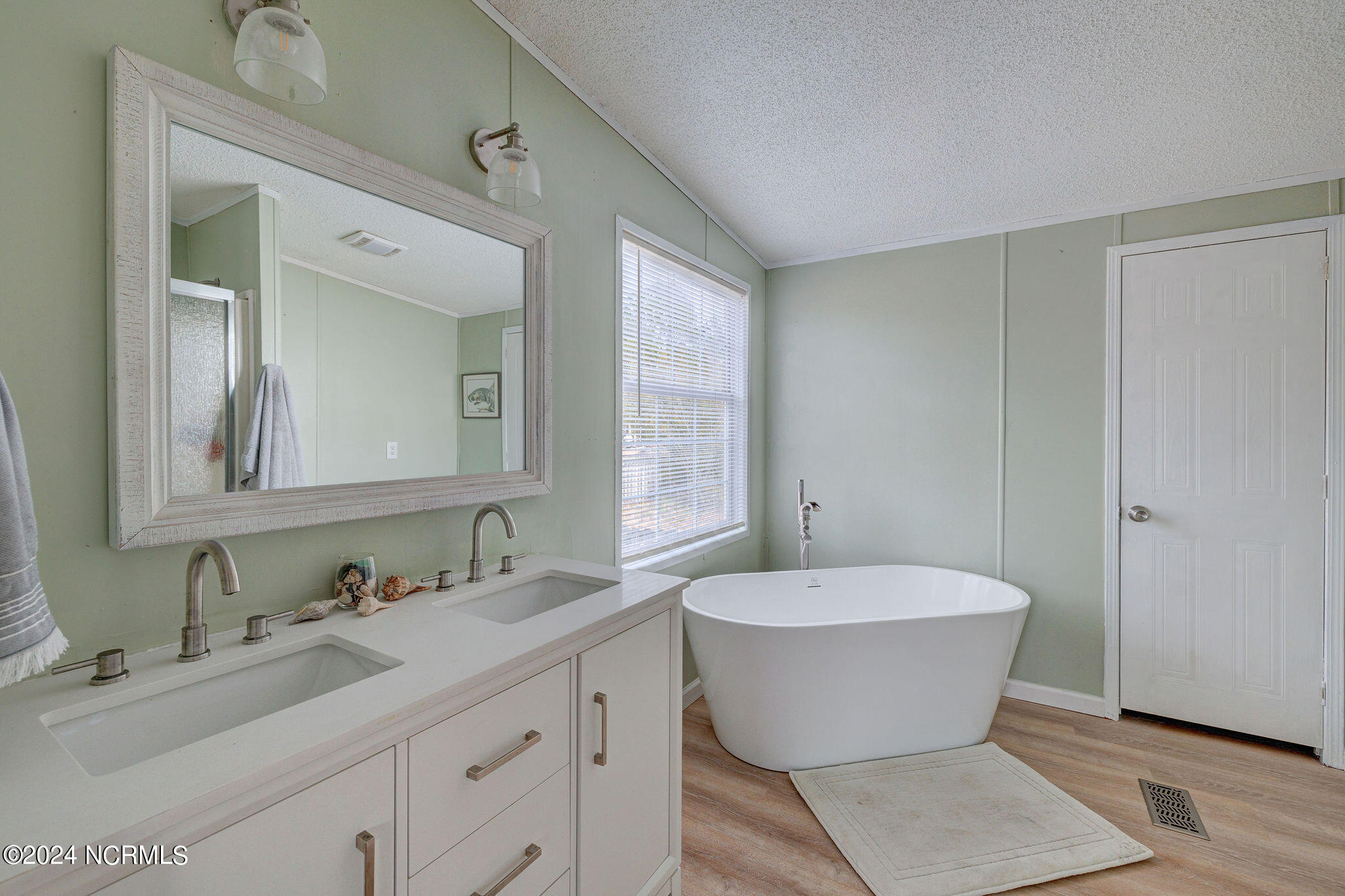 600 Ardmore Road Rocky Point, NC 28457 - Photo 19 of 48 600ARdmoreEdit-33