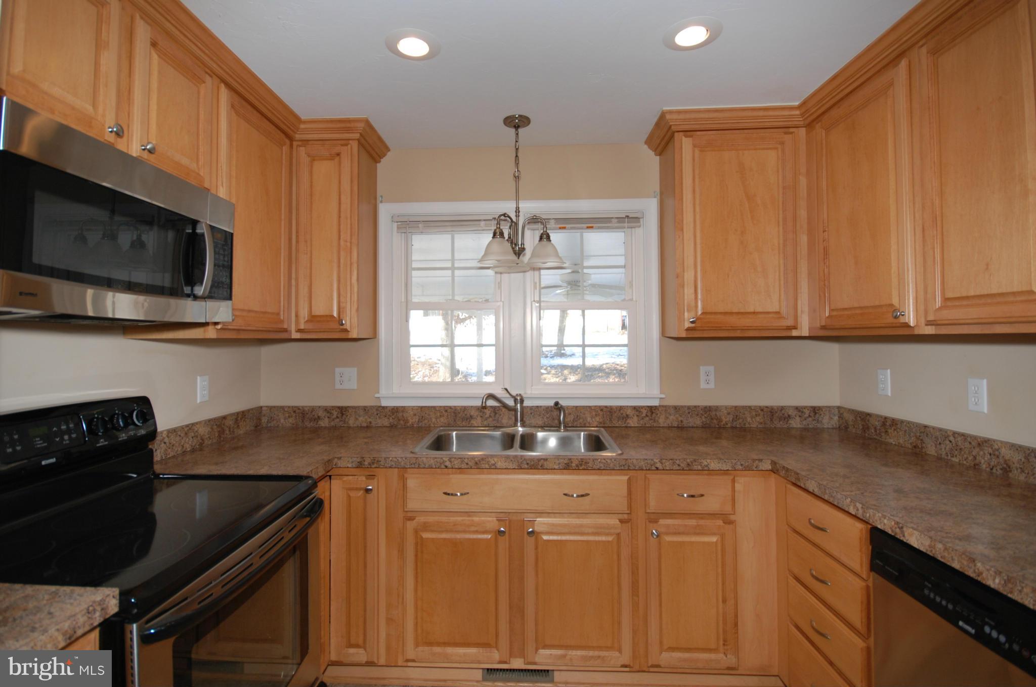 1938 Strasburg Road Front Royal, VA 22630 - Photo 15 of 22 Kitchen