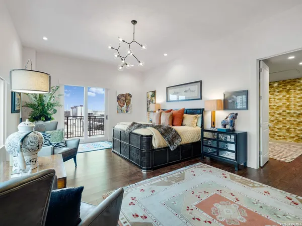 $1,150,000 | 230 Dwyer Avenue, Unit 701, San Antonio, TX 78204