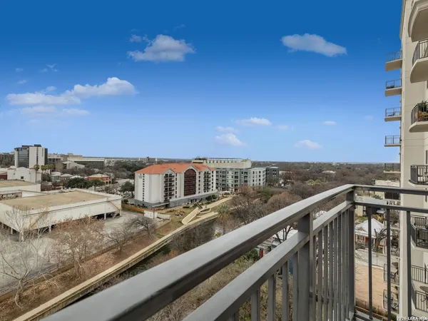 $1,150,000 | 230 Dwyer Avenue, Unit 701, San Antonio, TX 78204
