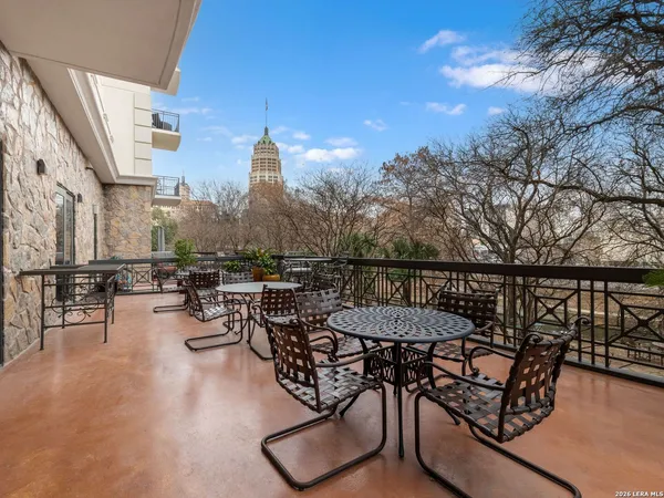 $1,150,000 | 230 Dwyer Avenue, Unit 701, San Antonio, TX 78204