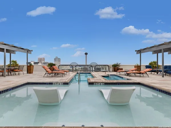 $1,150,000 | 230 Dwyer Avenue, Unit 701, San Antonio, TX 78204