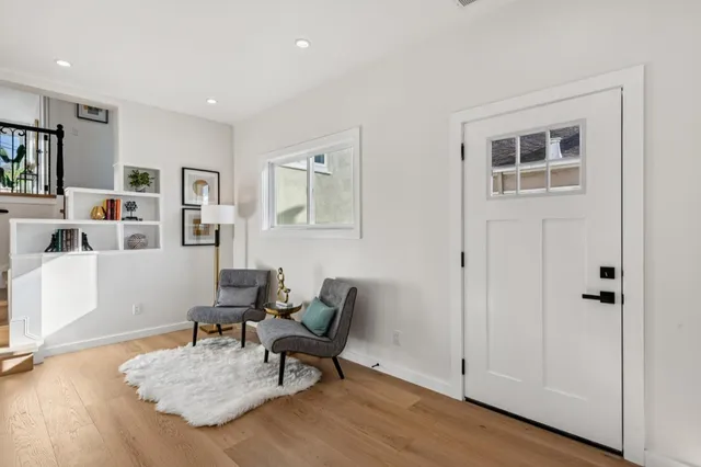 $1,695,000 | 3060 19th Avenue, San Francisco, CA 94132
