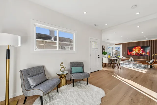 $1,695,000 | 3060 19th Avenue, San Francisco, CA 94132