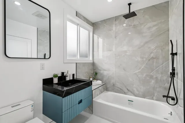 $1,895,000 | 3060 19th Avenue, San Francisco, CA 94132