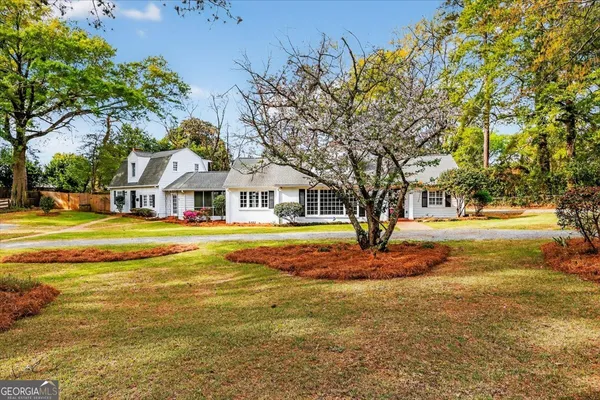 $490,000 | 3824 Overlook Avenue, Macon, GA 31204