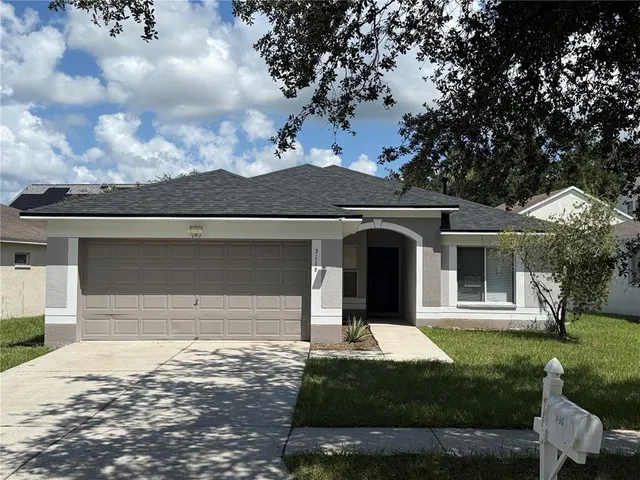 $359,000 | 3116 Summer House Drive, Valrico, FL 33594