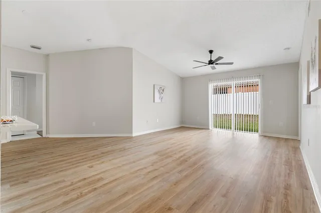 $359,000 | 3116 Summer House Drive, Valrico, FL 33594