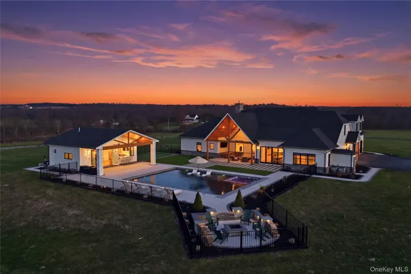 $3,000,000 | 400 Bruyn Turnpike, Wallkill, NY 12589