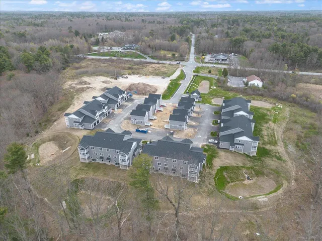 $629,900 | 24 Regency Circle, Unit 3, Kittery, ME 03904