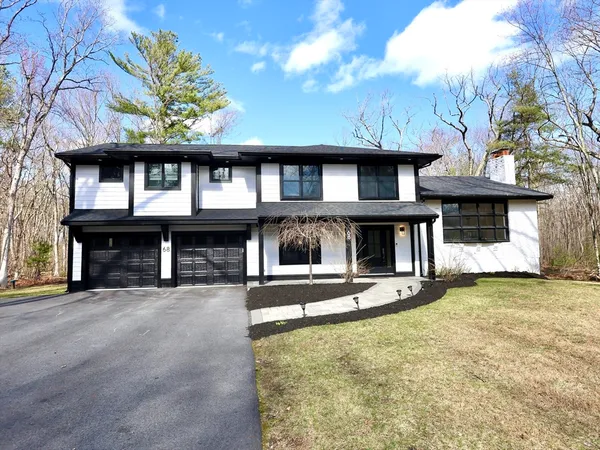 $899,900 | 68 Pearl Street, Upton, MA 01568