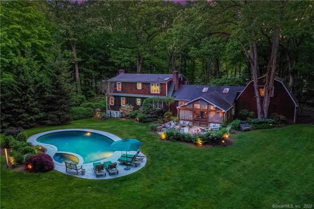 11 School Path Road Weston, CT 06883 - Photo 1 of 1