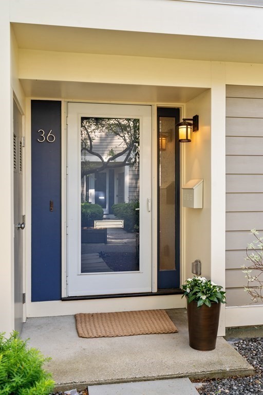 11 Oak Street, Unit 36 Wellesley, MA 02482 - Photo 2 of 36