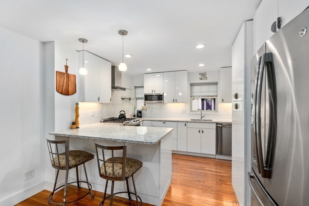 11 Oak Street, Unit 36 Wellesley, MA 02482 - Photo 9 of 36