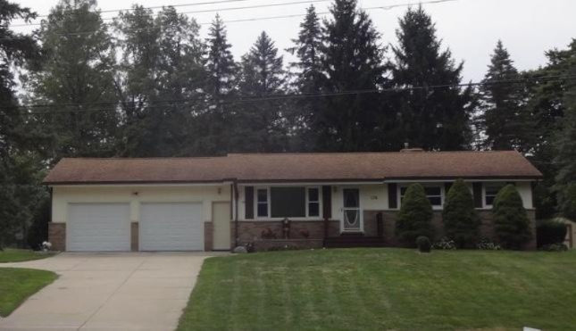 135 Highfield Road Battle Creek, MI 49017 - Photo 1 of 39 EE0A66B6-343F-40FE-84E1-AE84705C5D73