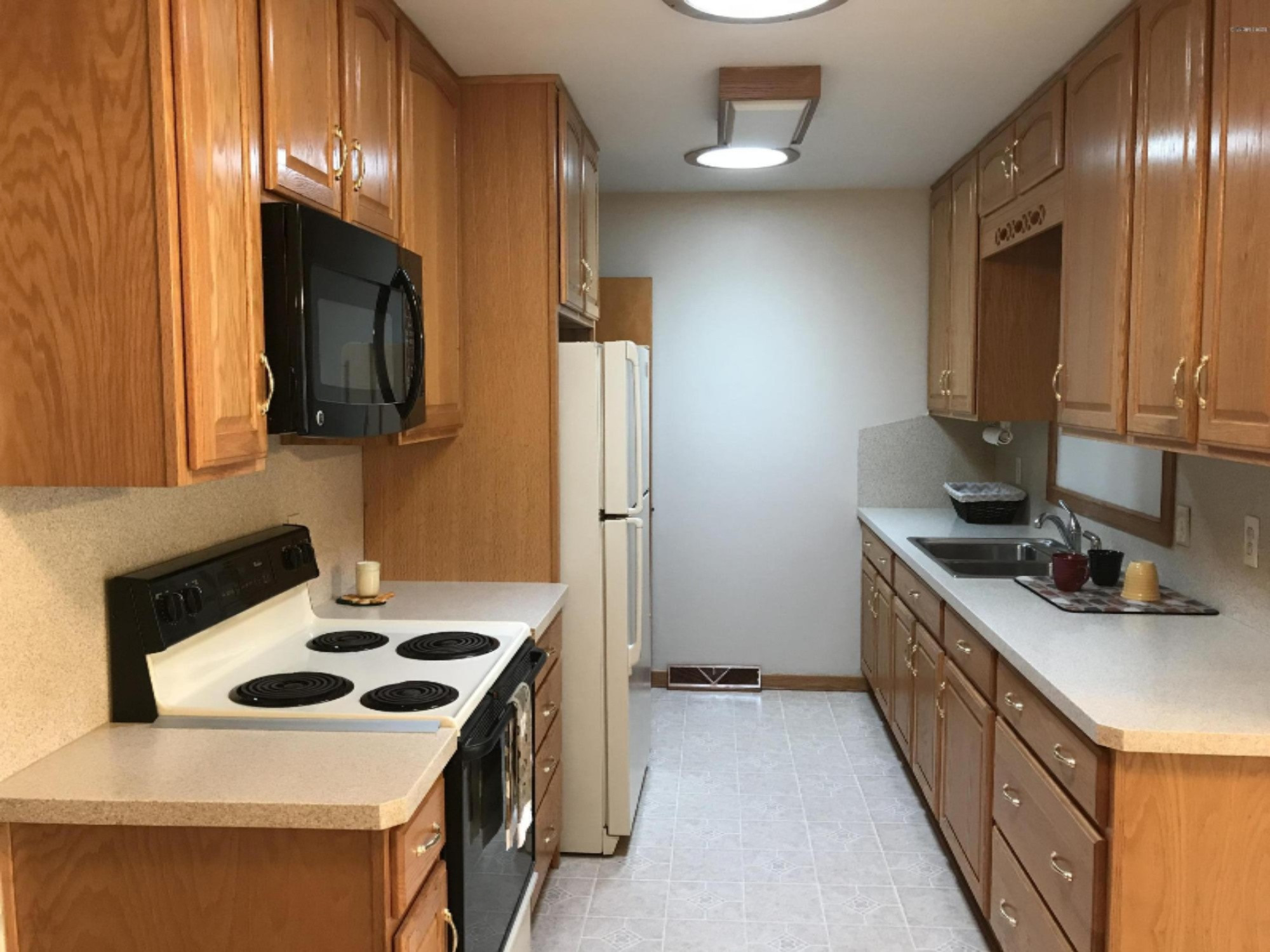 135 Highfield Road Battle Creek, MI 49017 - Photo 16 of 39 374B2B68-8AD5-4FB4-A6BE-615EACF08055