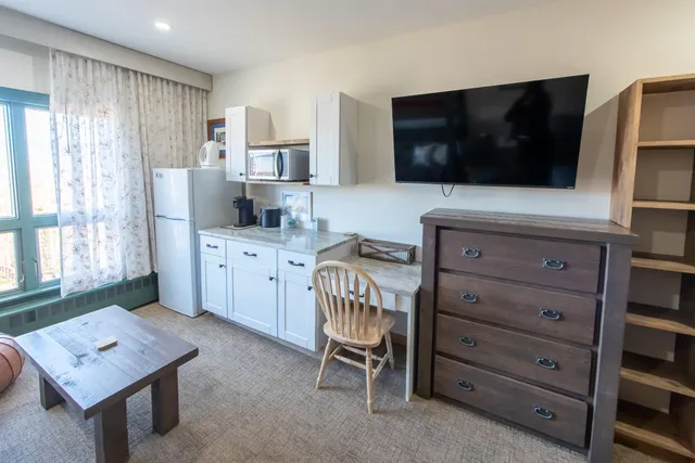 $198,000 | 317 Common Circle, Unit 317, Carrabassett Valley, ME 04947