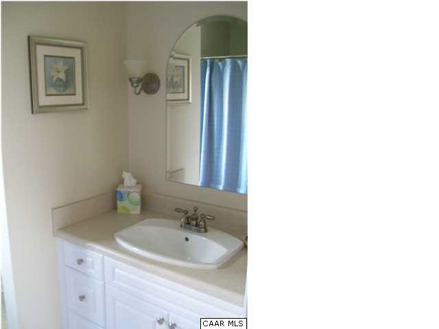 74 Hickory Hill Road Fishersville, VA 22939 - Photo 3 of 12 Gallery Image 3