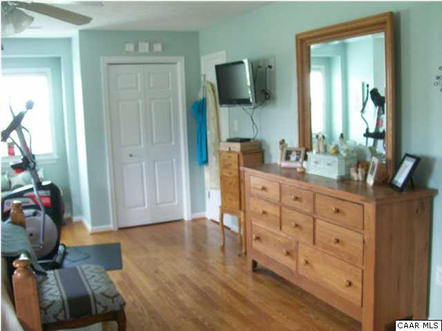 74 Hickory Hill Road Fishersville, VA 22939 - Photo 9 of 12 Gallery Image 9