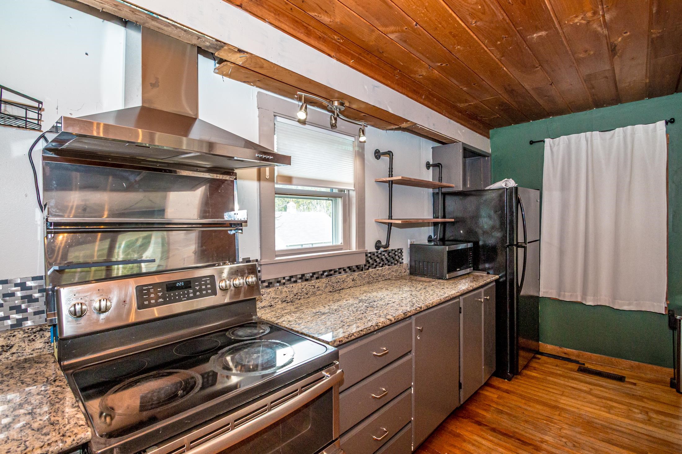 64 Portland Street Lancaster, NH 03584 - Photo 18 of 45