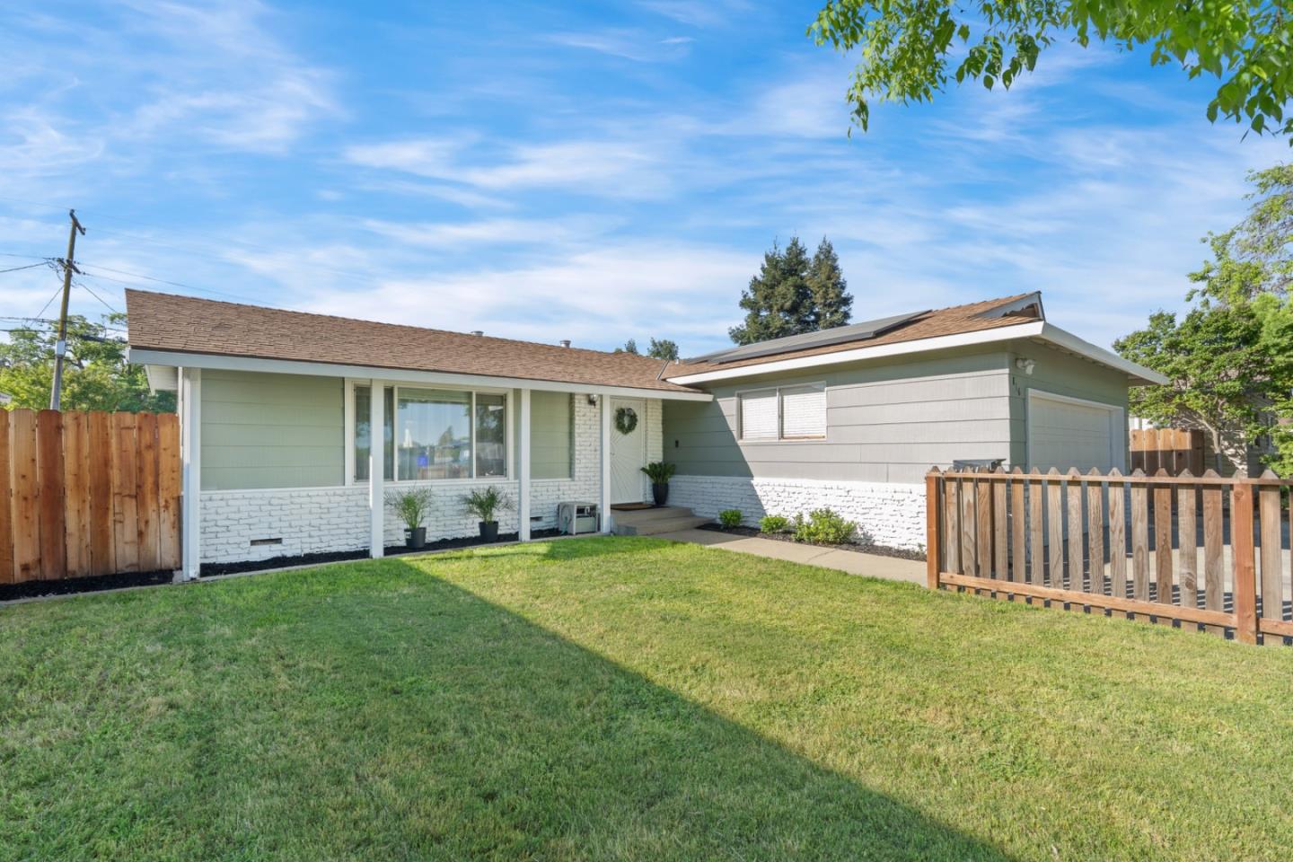 816 Bowen Avenue Modesto, CA 95350 - Photo 3 of 33