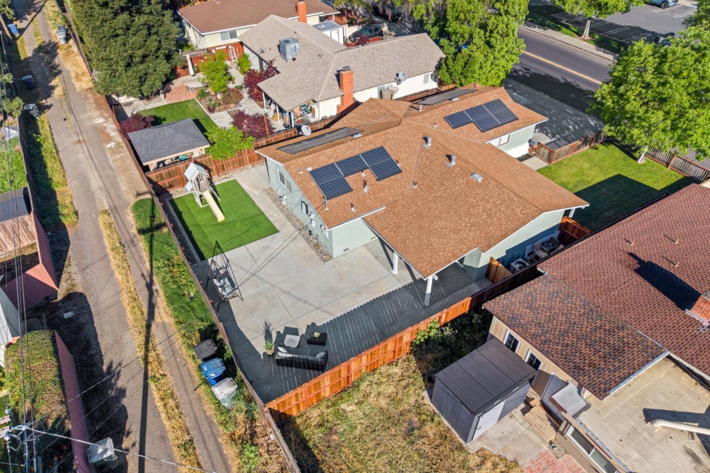 816 Bowen Avenue Modesto, CA 95350 - Photo 31 of 33