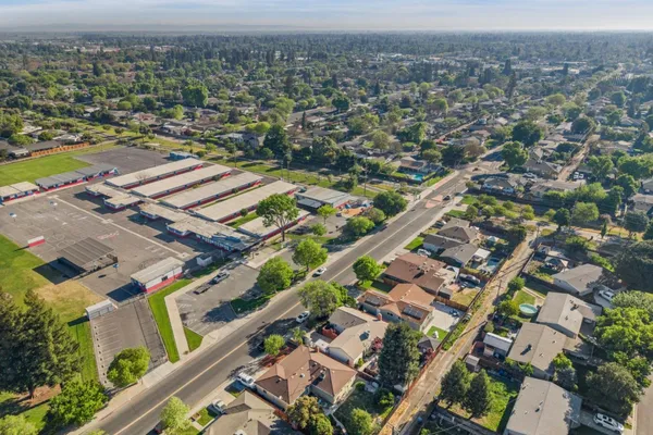 $411,999 | 816 Bowen Avenue, Modesto, CA 95350